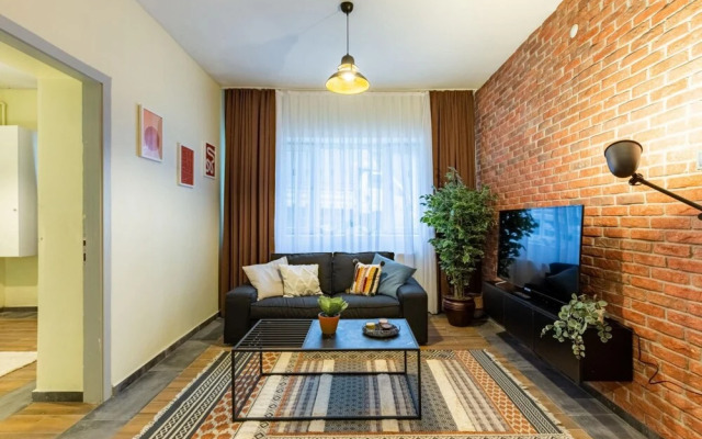 Charming Flat Near Taksim Square in Cihangir