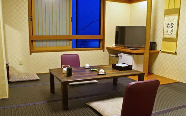 Satomo Ryokan