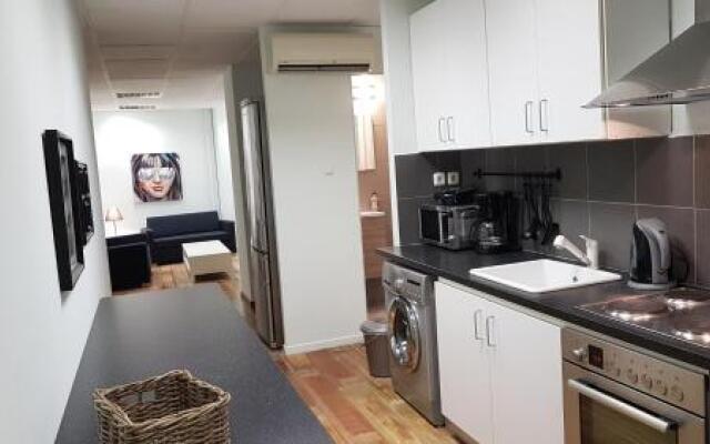 Errathens Cherry and Berry Apartments