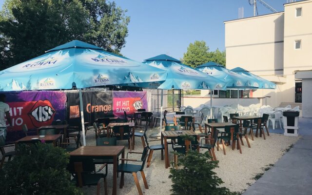 Perla Costinesti - Hostel