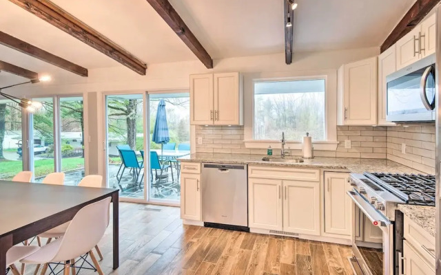 Laconia Hideaway < 2 Miles to Lake Winnipesaukee!