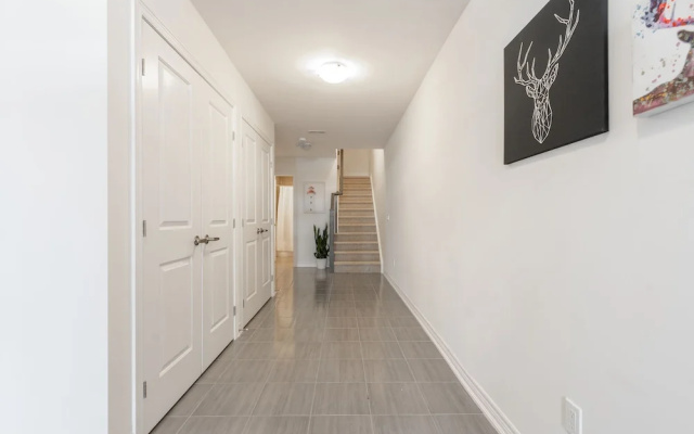 Lavish Brand New Four Bedroom Townhouse