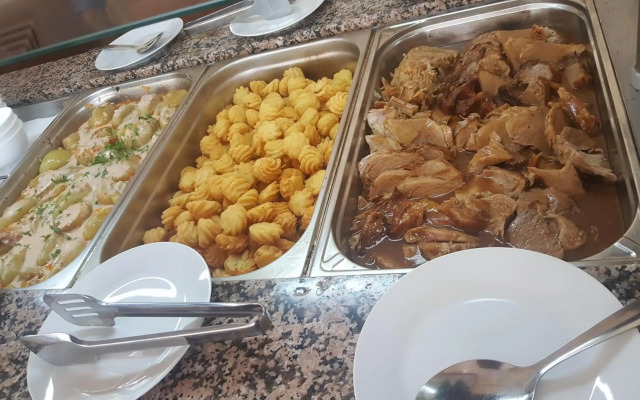 Hotel RIAGOR