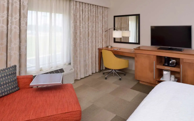 Hampton Inn and Suites Lonoke