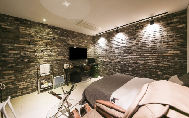 Lexy Hotel