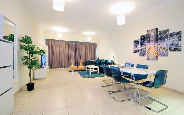 New Arabian Holiday Homes - 8 Boulevard