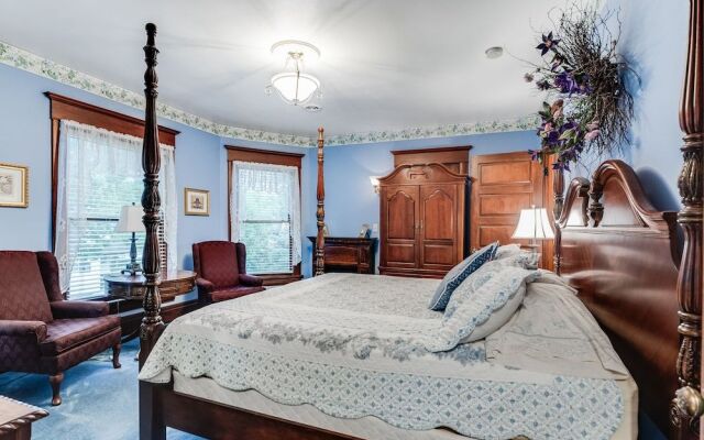 Covington Manor