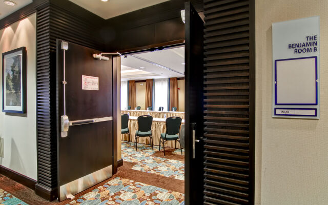 Holiday Inn Express Hotel & Suites Waterloo - St Jacobs by IHG