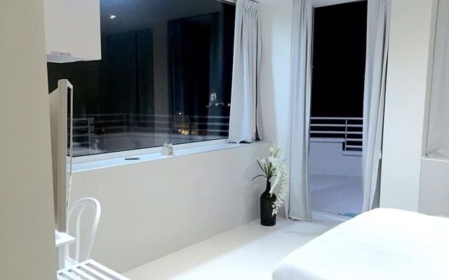 2 Star Luxury Room Rooftop