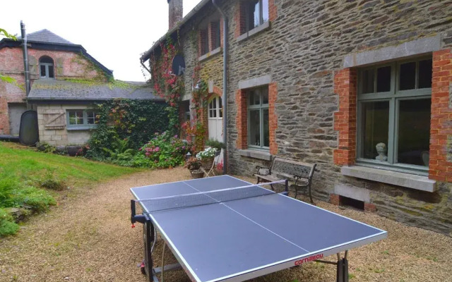 Quaint Holiday Home in Bievre in the Forest