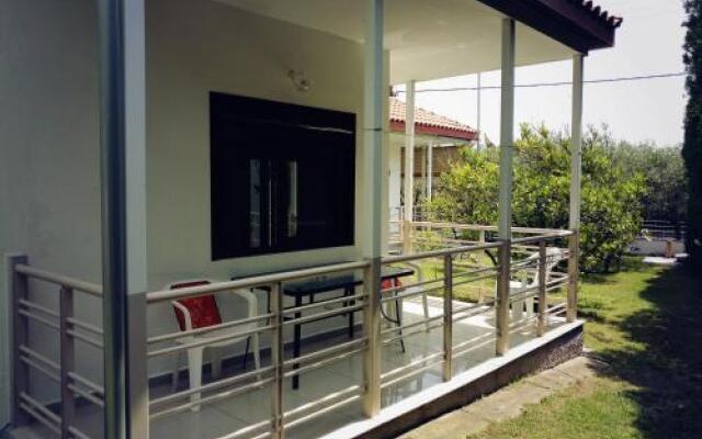 Dimos Bungalows