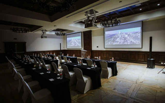 Vista Encantada Spa Resort & Residences