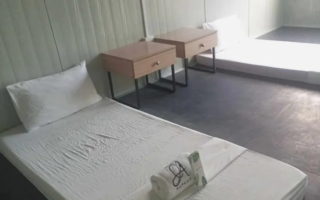 The Waves at Socorro Baler- Hotel A