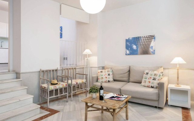Suites Sevilla Plaza Apartamentos