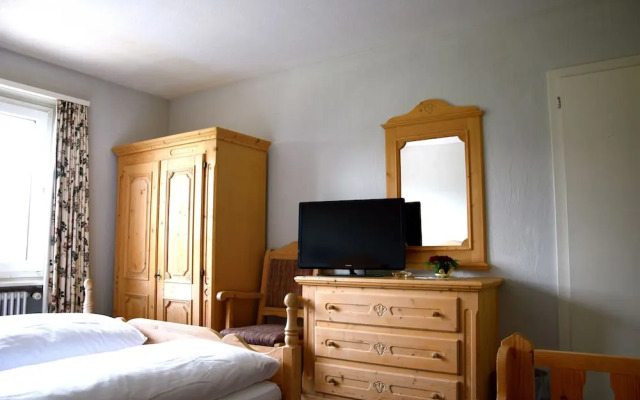 Hotel Salastrains