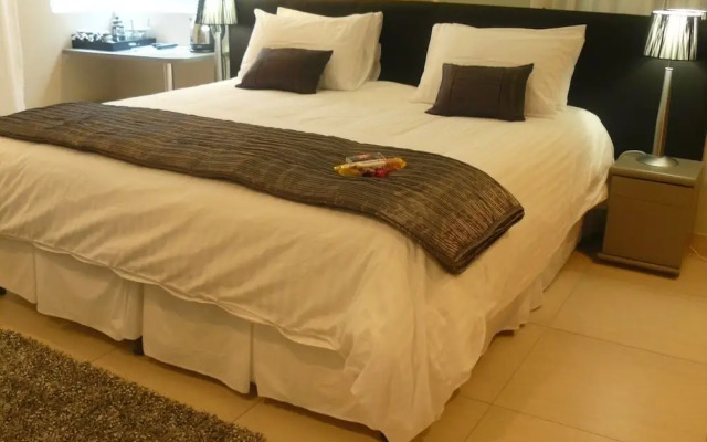 BluSwan Guesthouse