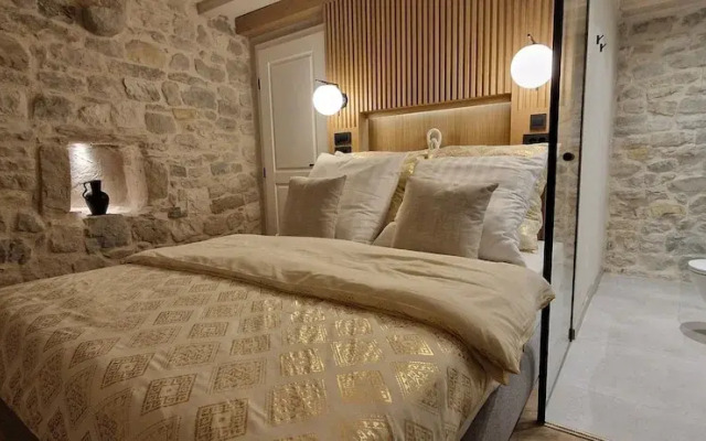VIU2 Castle