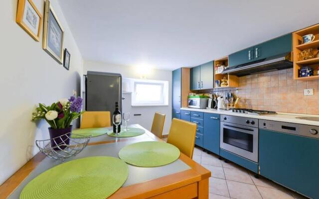 Apartment Mirana