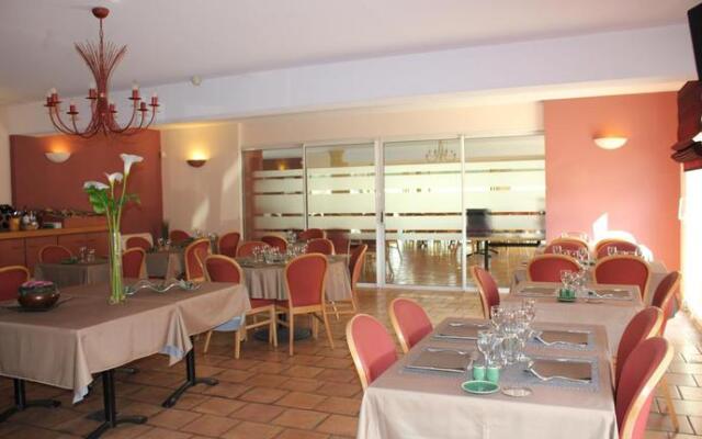 Logis Le Mas De Jossyl