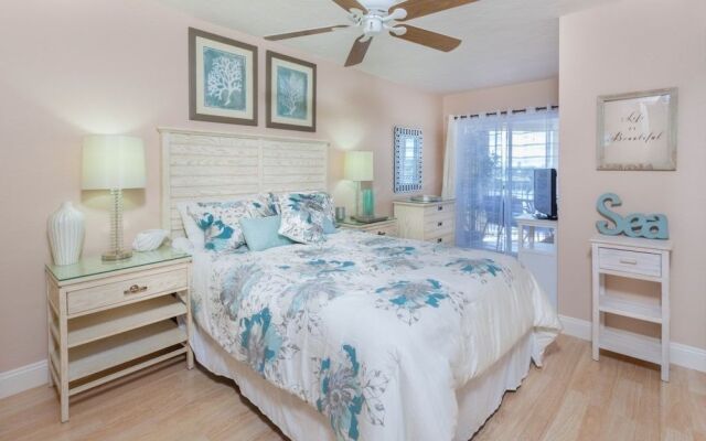 Hickory Bay West 407 - MO