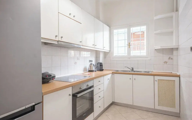 Victoria Majestic Suites Apartments