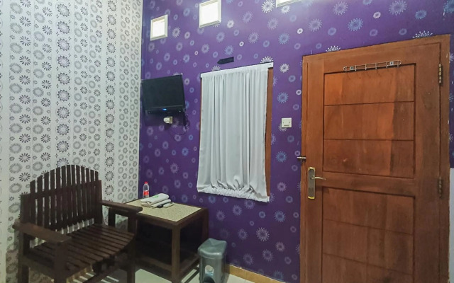 RedDoorz Syariah @ Banyu Asem Banyuwangi