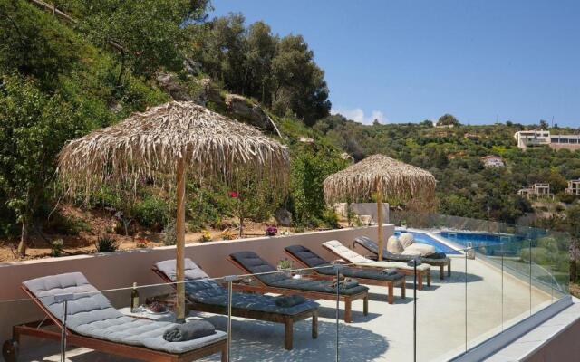 Villa Omikron