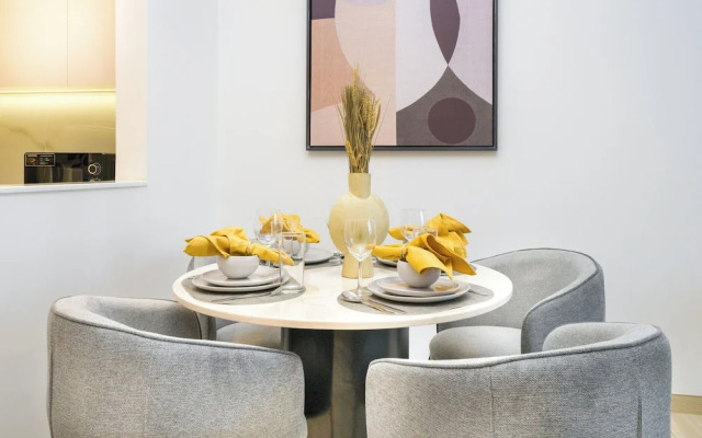 Easygo-- Amazing 1bdr Binghatti Heights