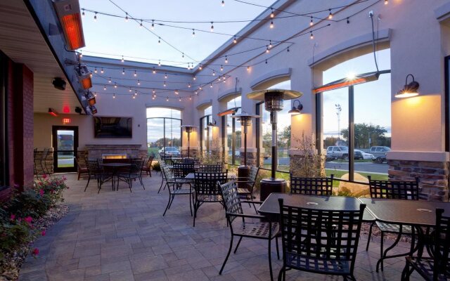 Holiday Inn Express & Suites Willmar by IHG