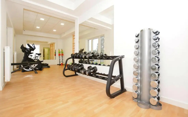 Apartment in Kolobrzeg With sea Beach