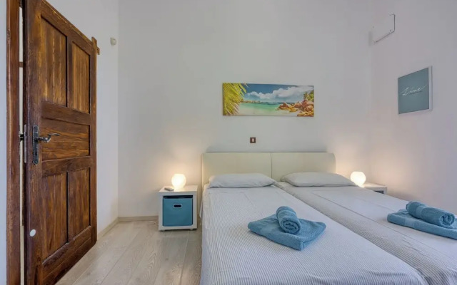 Villa Kristina With Pool