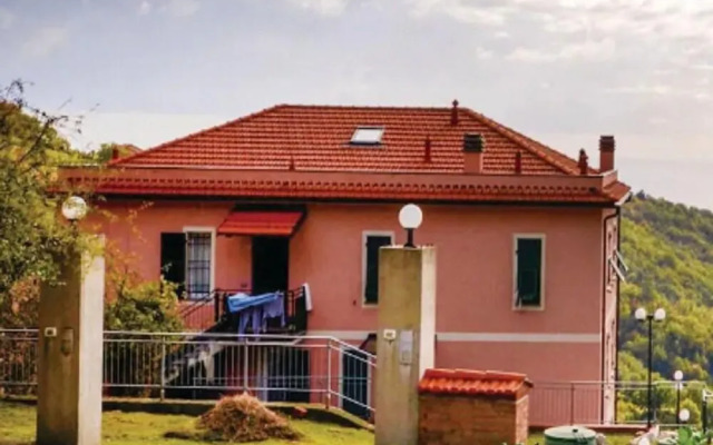 Traditional Holiday Home in Moneglia With Private Terrace