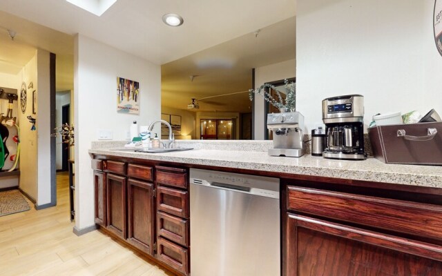 Aspen Creek #115 2 Bedroom Condo by RedAwning