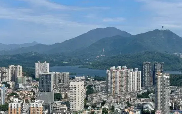 Estay Residence（Shenzhen Luohu Shuibei Jewerly city branch）
