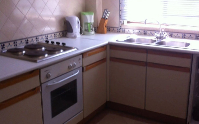 Jeannies Oura Estrela Apartamentos