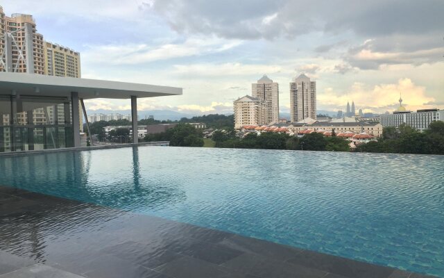 The Signature Hotel & Serviced Suites Kuala Lumpur