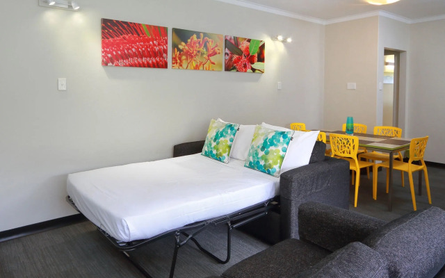 Palm Beach Hotel