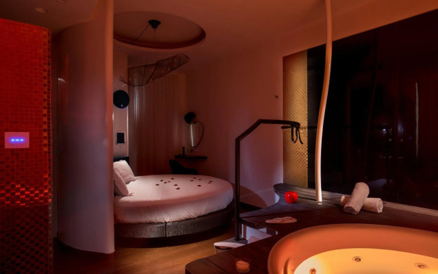 Suite Sistina For Brave Lovers