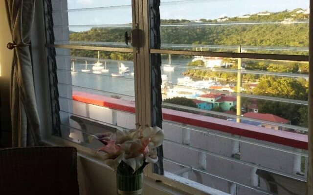 Hillcrest Guest House USVI