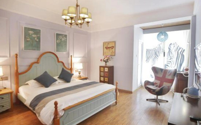 Lingting · Cloud and Mist Mountain-view Inn (Zhangjiajie Wulingyuan National Forest Park Sign Gate) – Guest Rooms – Zhangjiajie