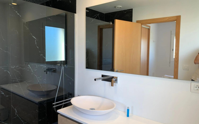 Penthouse panoramic sea view