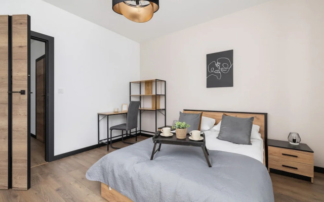 Kopiec Kraka Apartment by Renters