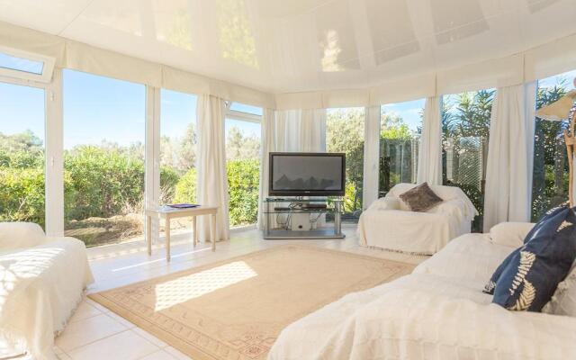 Villa Tarradolas