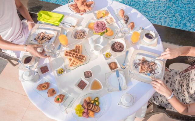 Pickalbatros White Beach Resort - Hurghada