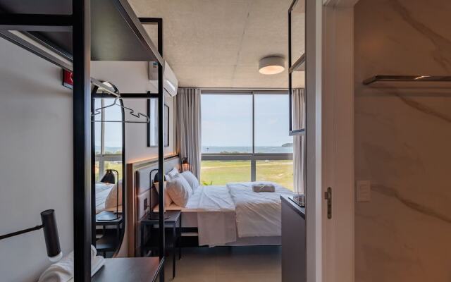 Spot Jurere sofisticação beira mar SPJs