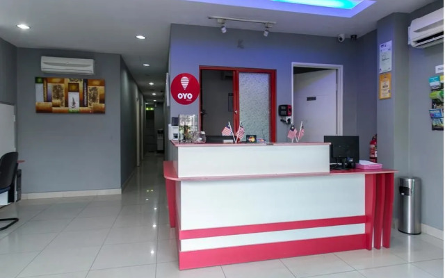 吉隆坡153 德上城1OYO客房酒店(OYO 153 de Uptown Hotel 1 Kuala Lumpur)