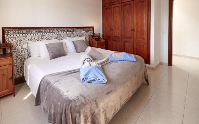 Casa Indiana - LH110 By Villas Now Ltd