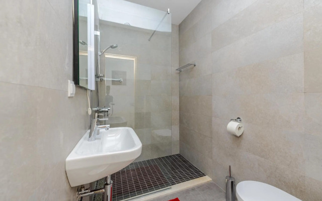 Tandem Apartments with Swimming pool