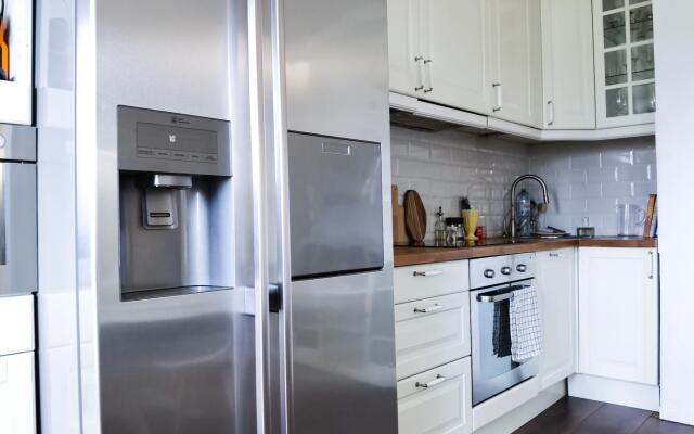 Apartments on Khoroshevskoe highway 12/1 sq.10