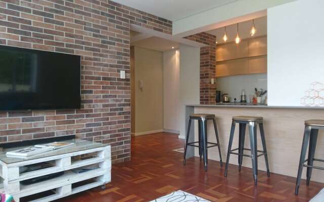 1 Bedroom Apartment in the Heart of Tamboerskloof